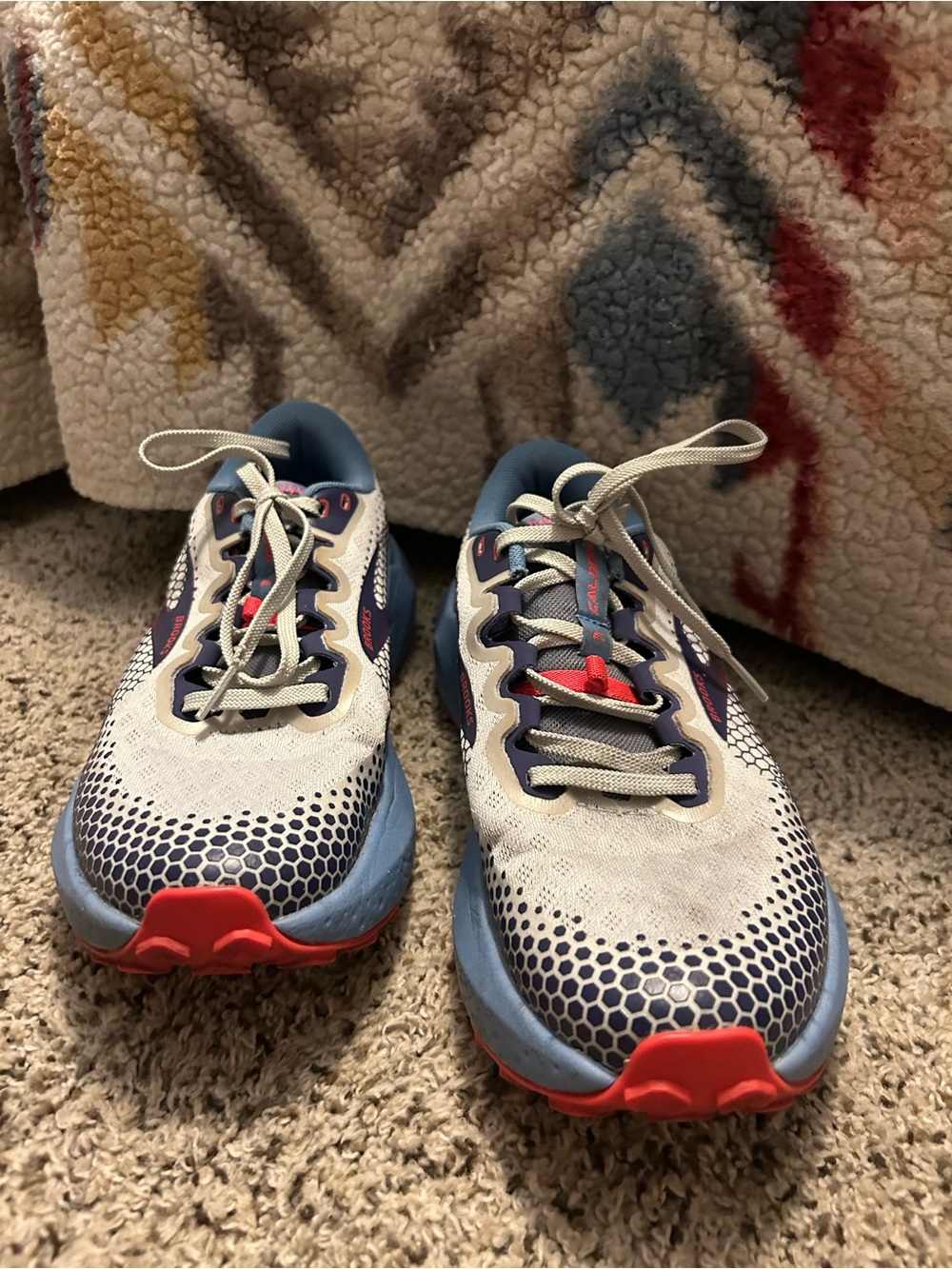 BROOKS CALDERA TRAIL SHOES - Picture 3 of 6